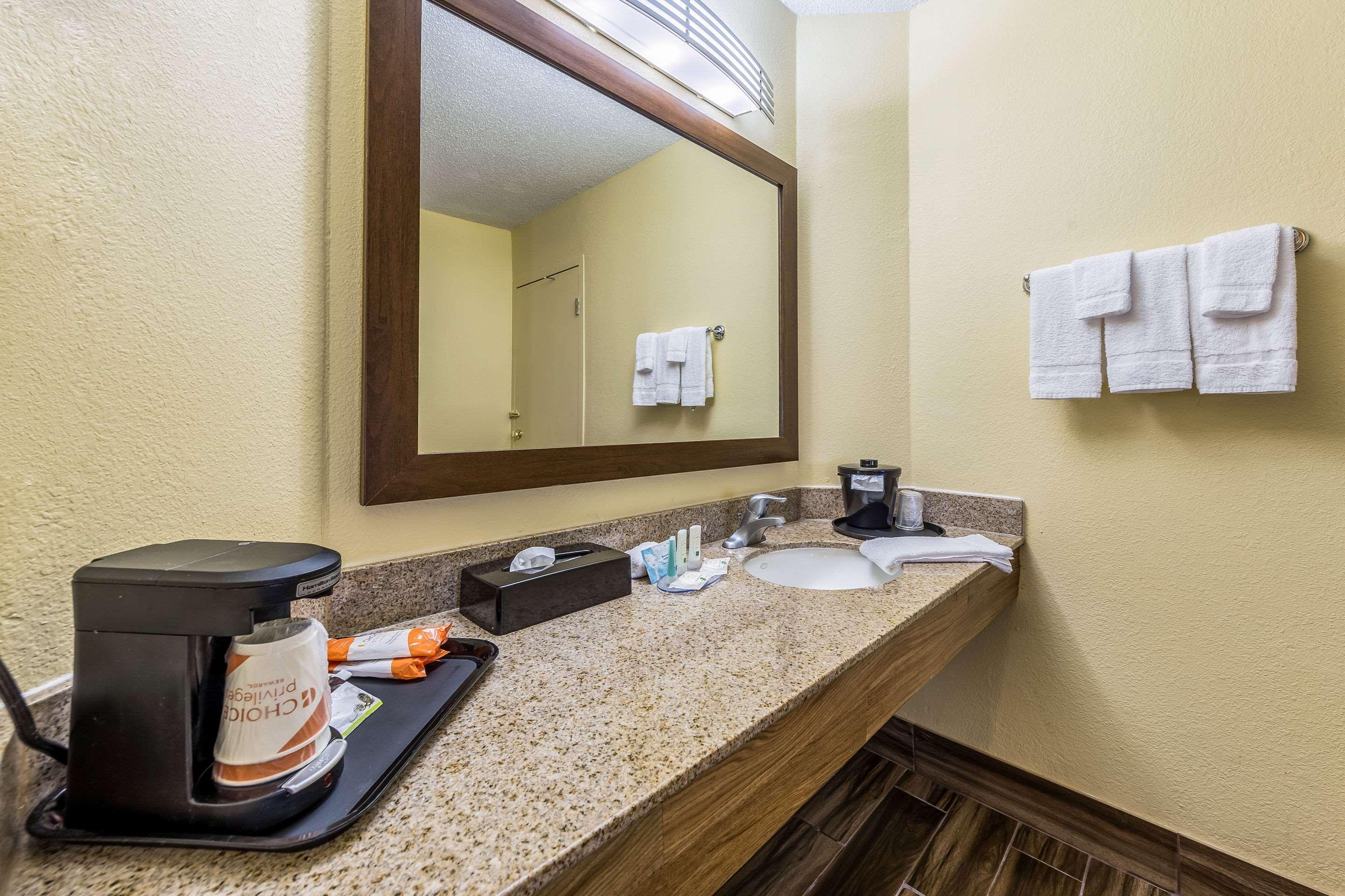 אנדרסון Quality Inn Clemson Near University מראה חיצוני תמונה
