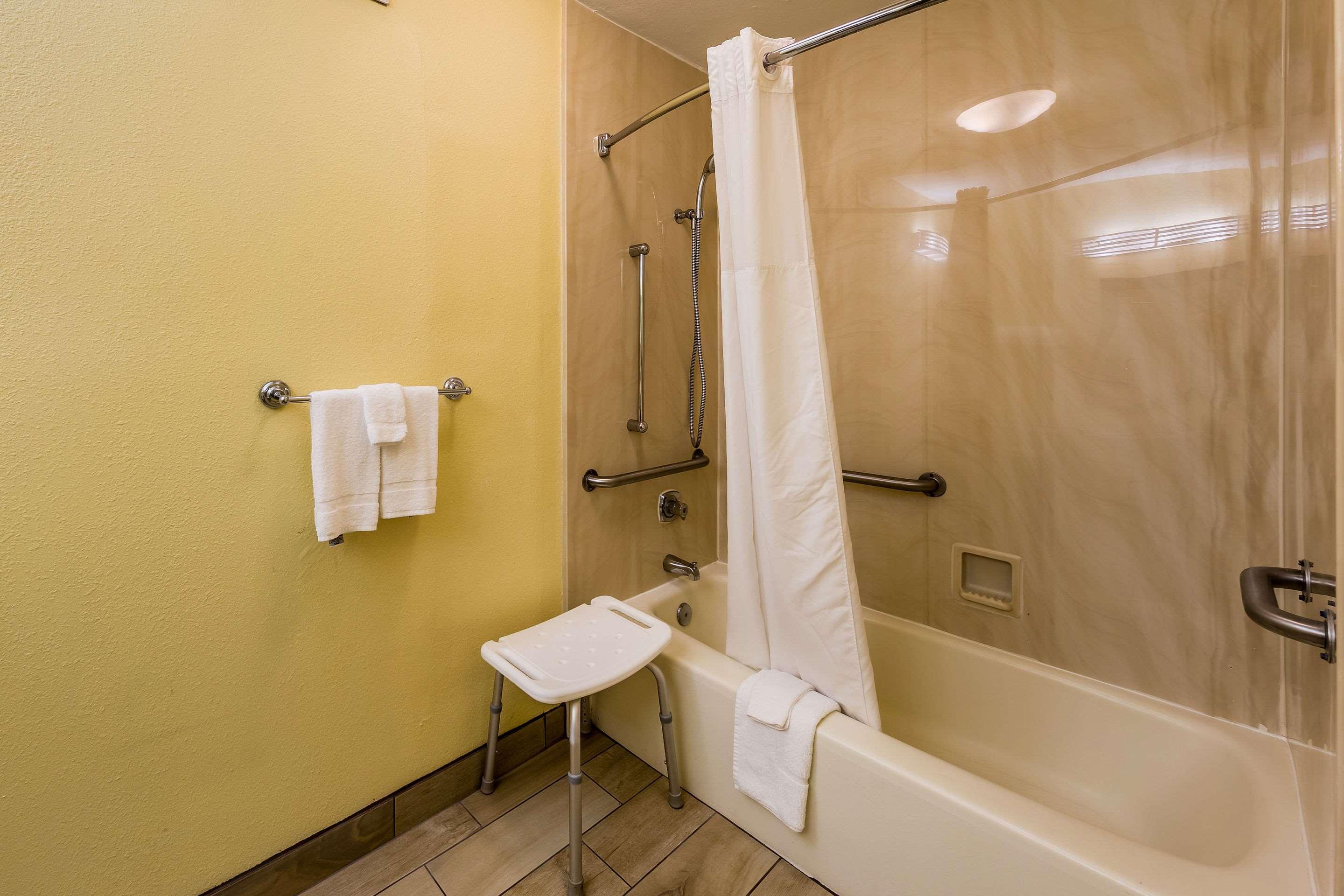 אנדרסון Quality Inn Clemson Near University מראה חיצוני תמונה