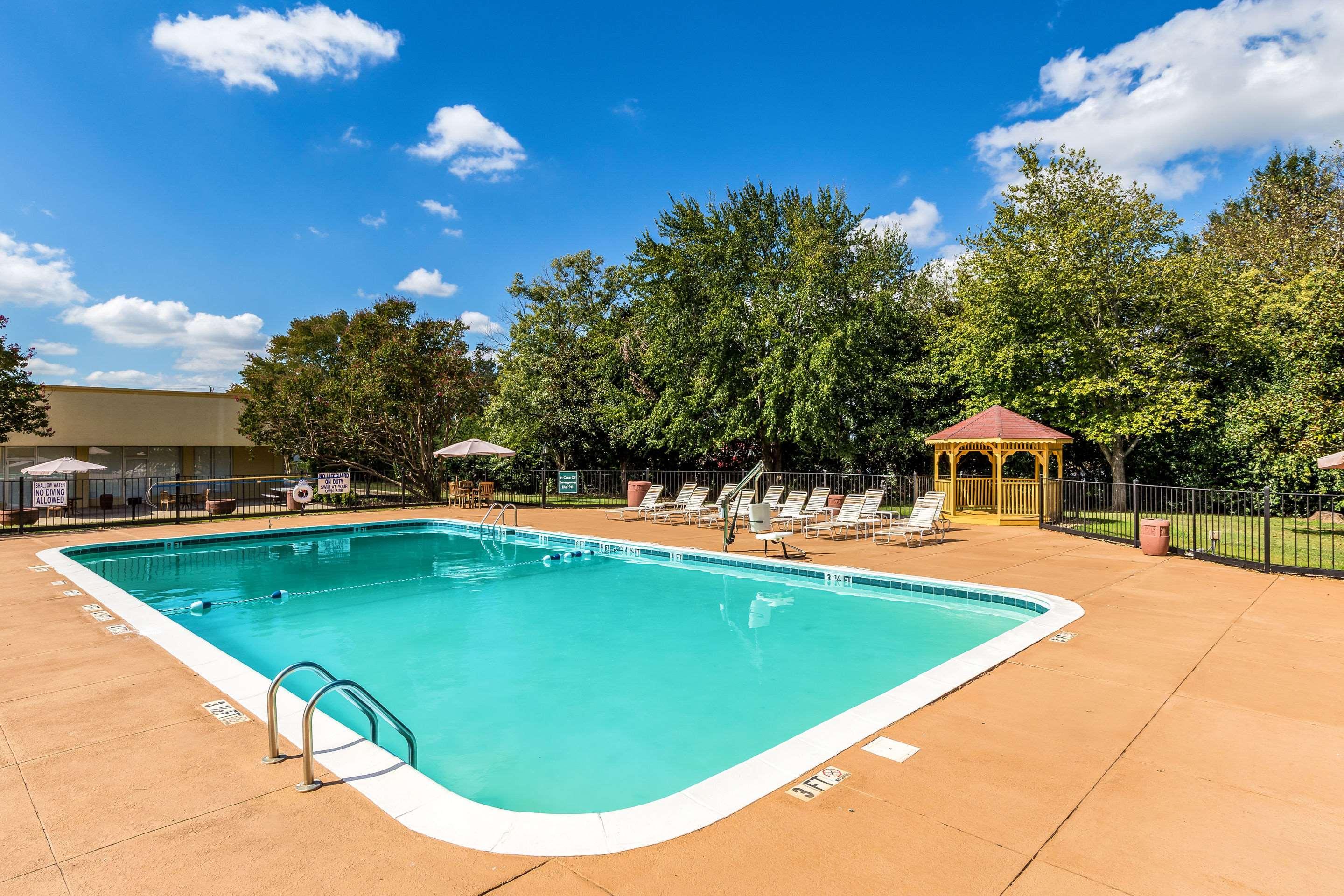 אנדרסון Quality Inn Clemson Near University מראה חיצוני תמונה
