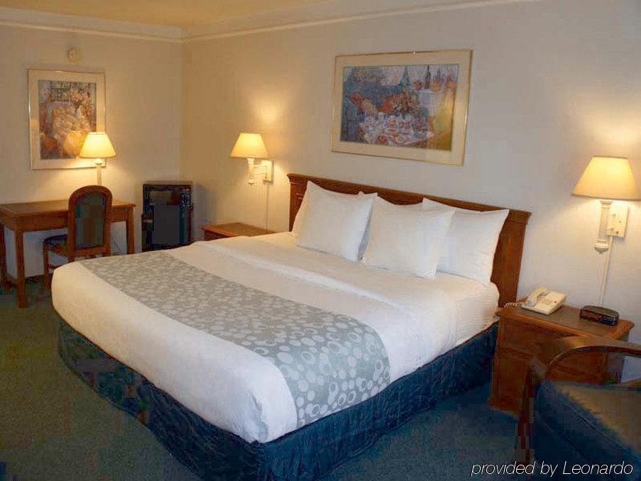 אנדרסון Quality Inn Clemson Near University מראה חיצוני תמונה